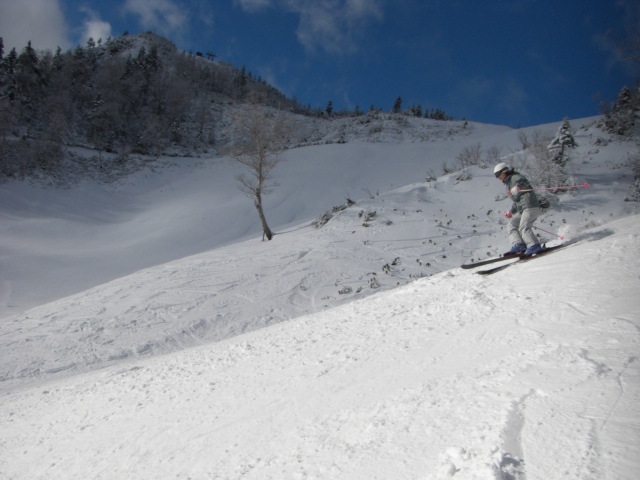 角付けの感覚とロングターン｜スキーの滑り方