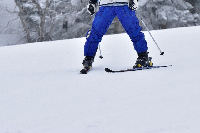 スキーのプルークボーゲンの練習【後編】〜まっすぐじゃないから面白い！曲がる基本のキ！〜