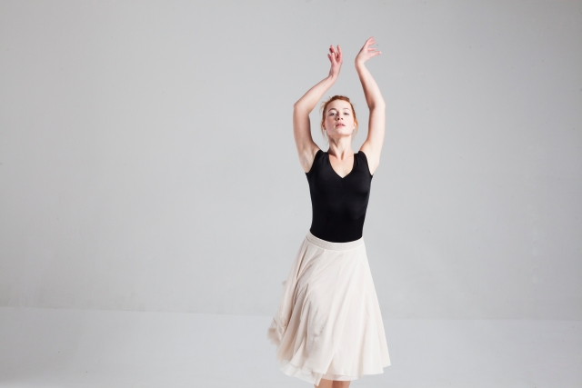 正しい姿勢 | バレエの基本のポジションやストレッチ